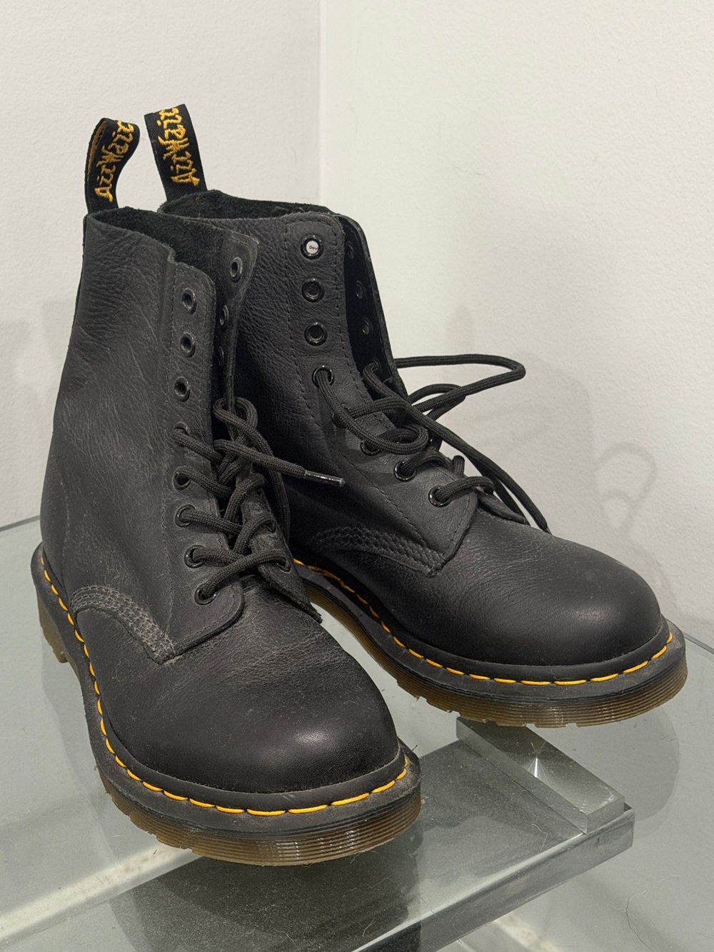 Dr. Martens 1460 Pascal Virginia Leather Boots